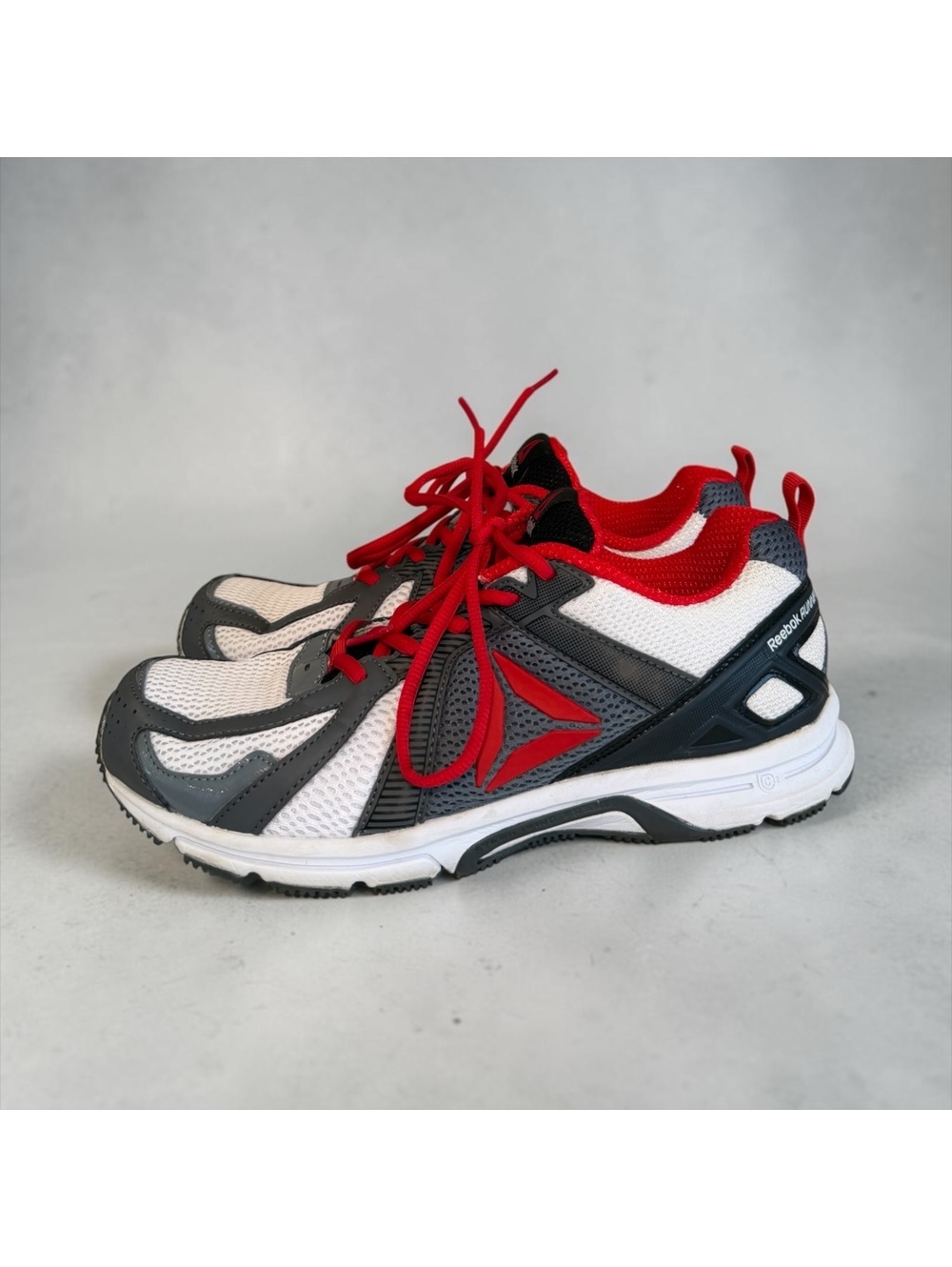 Reebok Runner 2.0 Extra Wide 4E Mens Size 8.5 Running Shoes Gray Red White